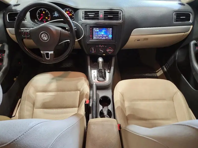 2011 VOLKSWAGEN JETTA TDI  