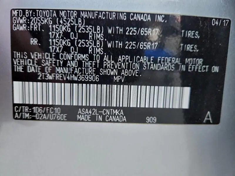 2017 TOYOTA RAV4 XLE  