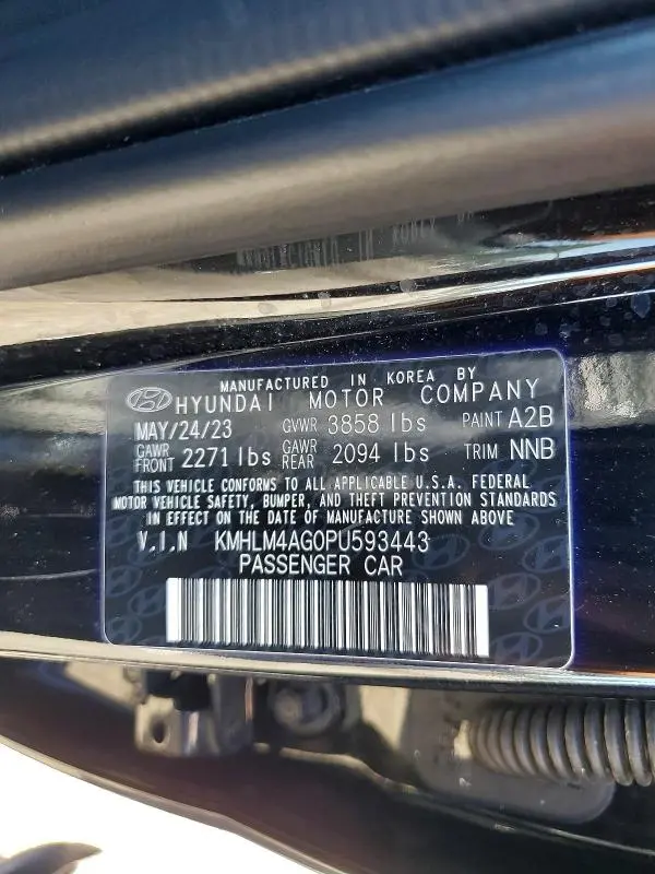 2023 HYUNDAI ELANTRA SEL  