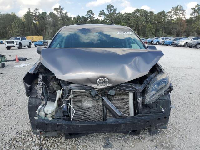 2015 TOYOTA SIENNA SPORT