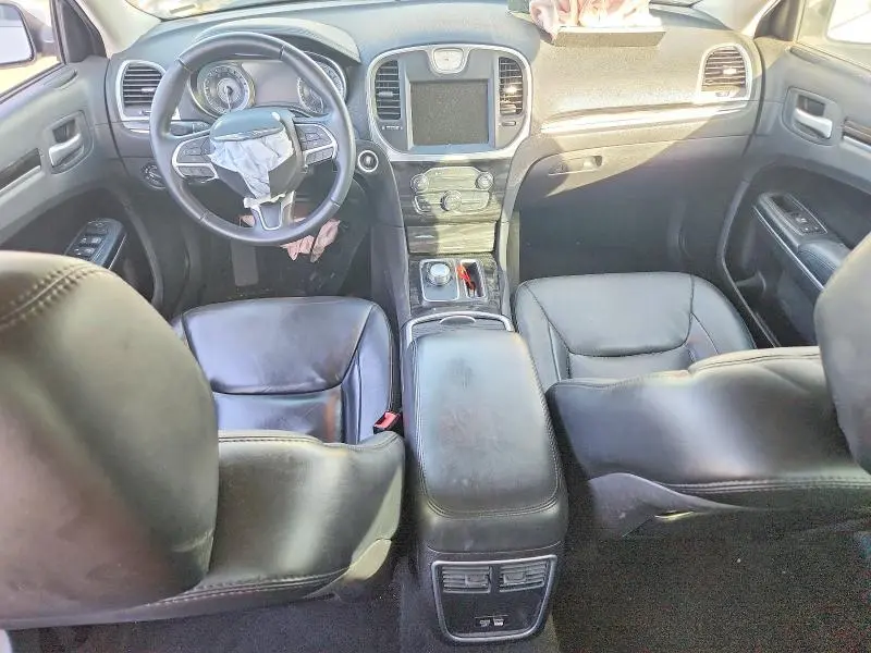 2015 CHRYSLER 300 LIMITED  