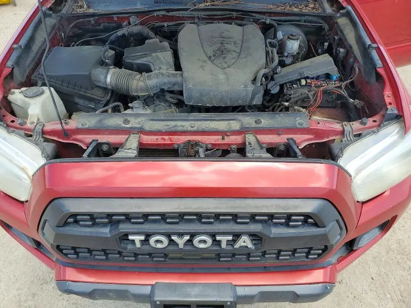 2018 TOYOTA TACOMA SR V6  