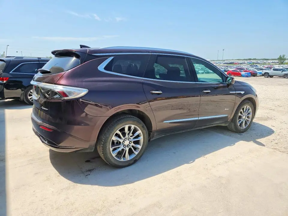 2022 BUICK ENCLAVE AVENIR  