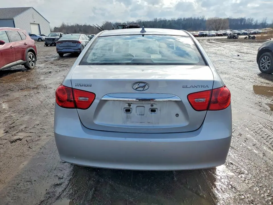 2010 HYUNDAI ELANTRA GLS  