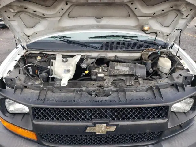 2016 CHEVROLET EXPRESS G2500 LS  