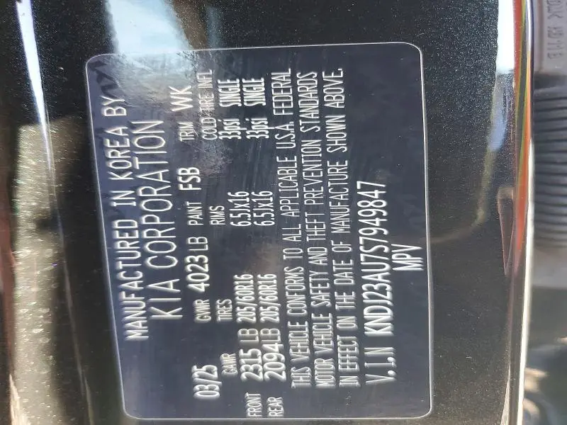 2025 KIA SOUL LX  