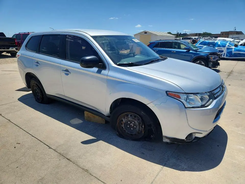 2014 MITSUBISHI OUTLANDER ES  