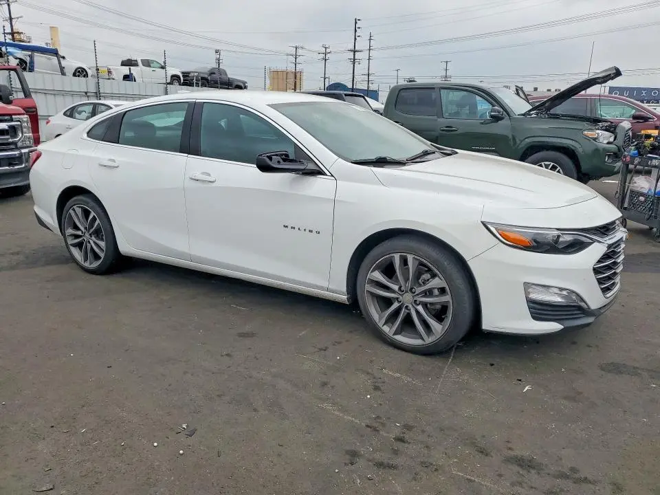 2022 CHEVROLET MALIBU LT  