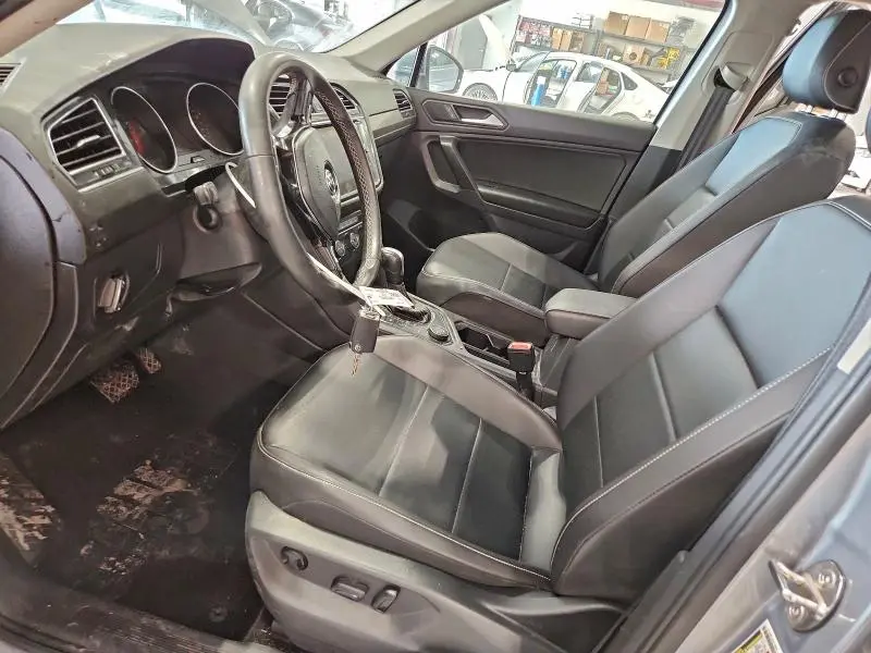2021 VOLKSWAGEN TIGUAN SE  