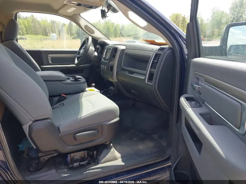 2018 RAM 2500 TRADESMAN  4X4 8' BOX