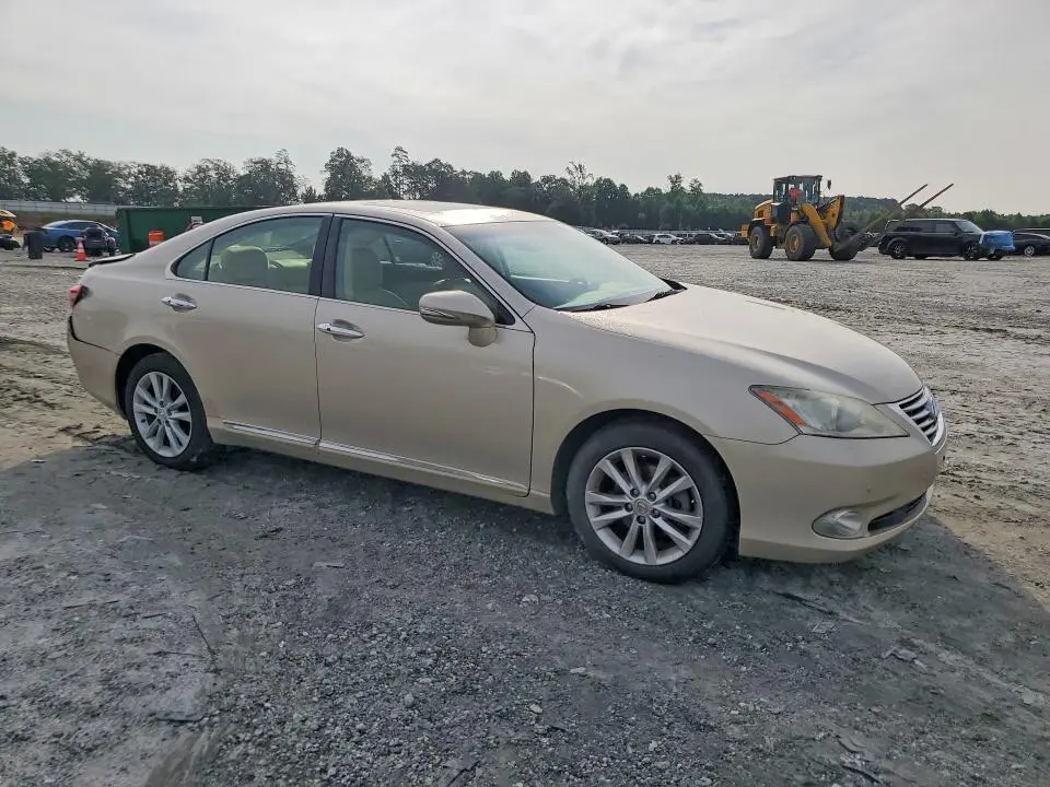 2011 LEXUS ES   