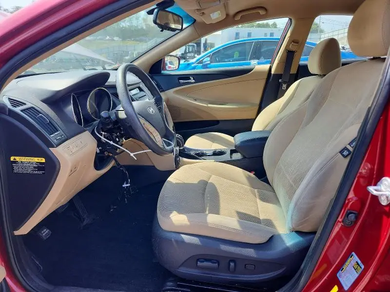 2012 HYUNDAI SONATA GLS  