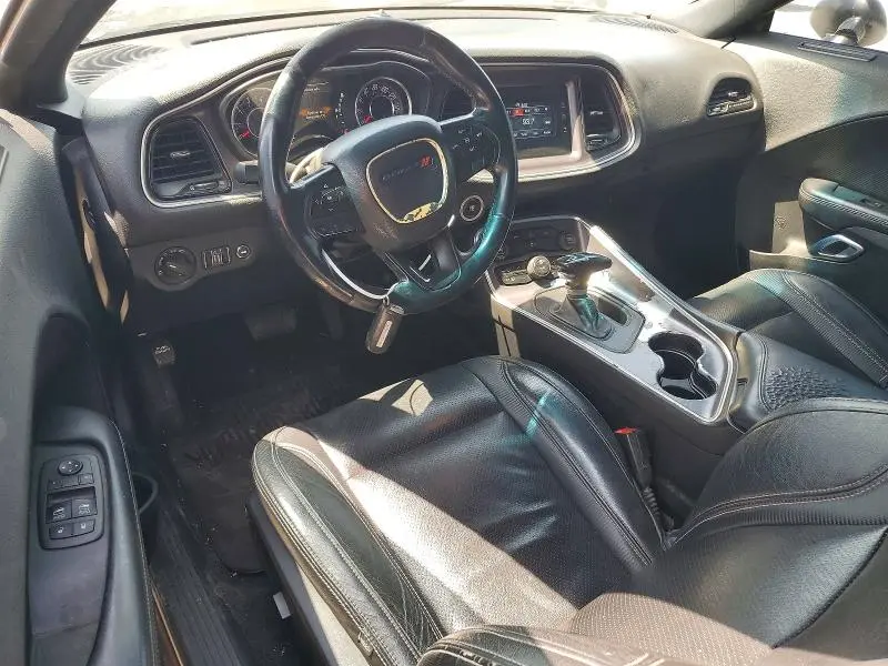 2015 DODGE CHALLENGER SXT  