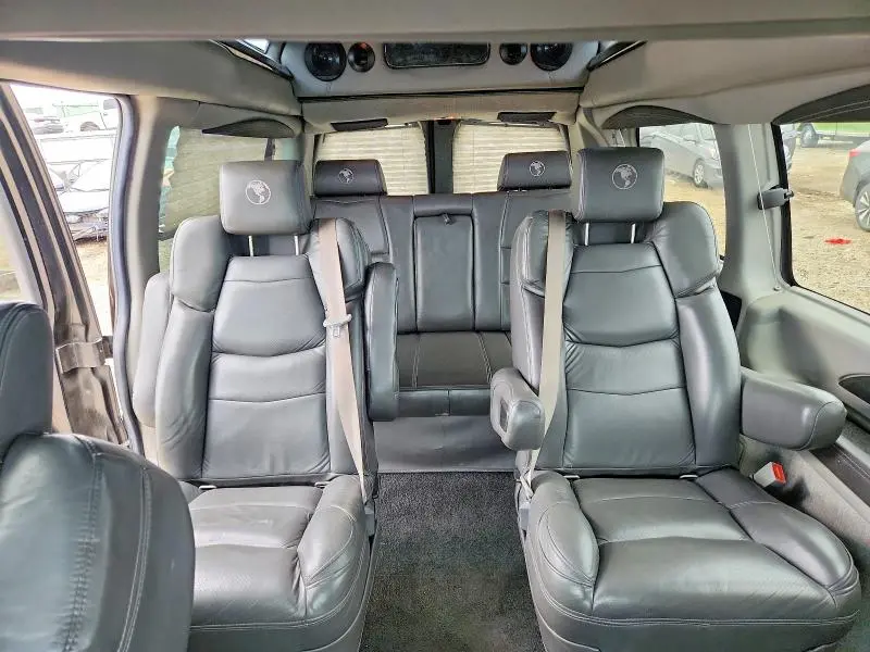 2022 GMC SAVANA G2500  