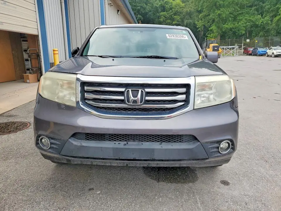 2015 HONDA PILOT SE  
