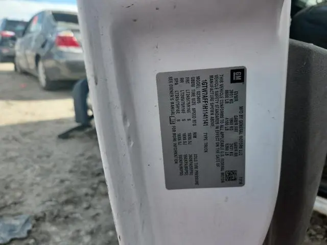 2017 GMC SAVANA G2500  