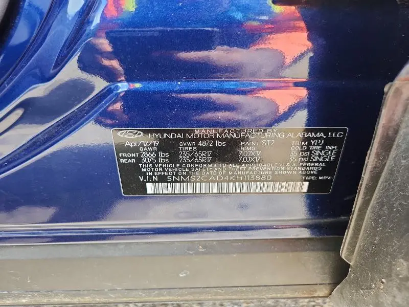 2019 HYUNDAI SANTA FE SE  