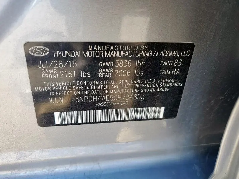 2016 HYUNDAI ELANTRA SE  
