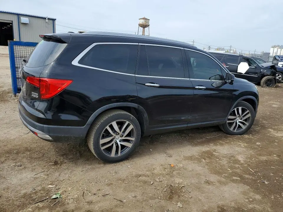 2016 HONDA PILOT TOURING  