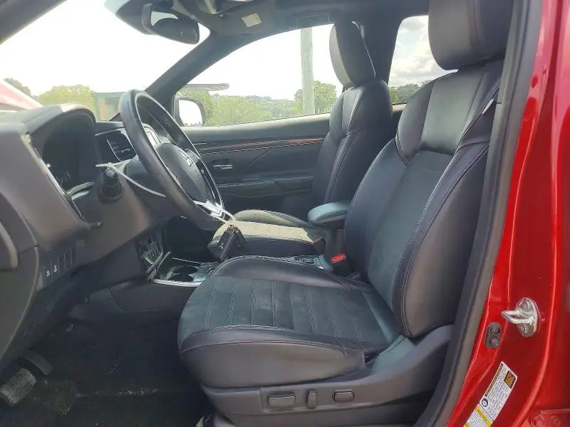 2020 MITSUBISHI OUTLANDER SE  