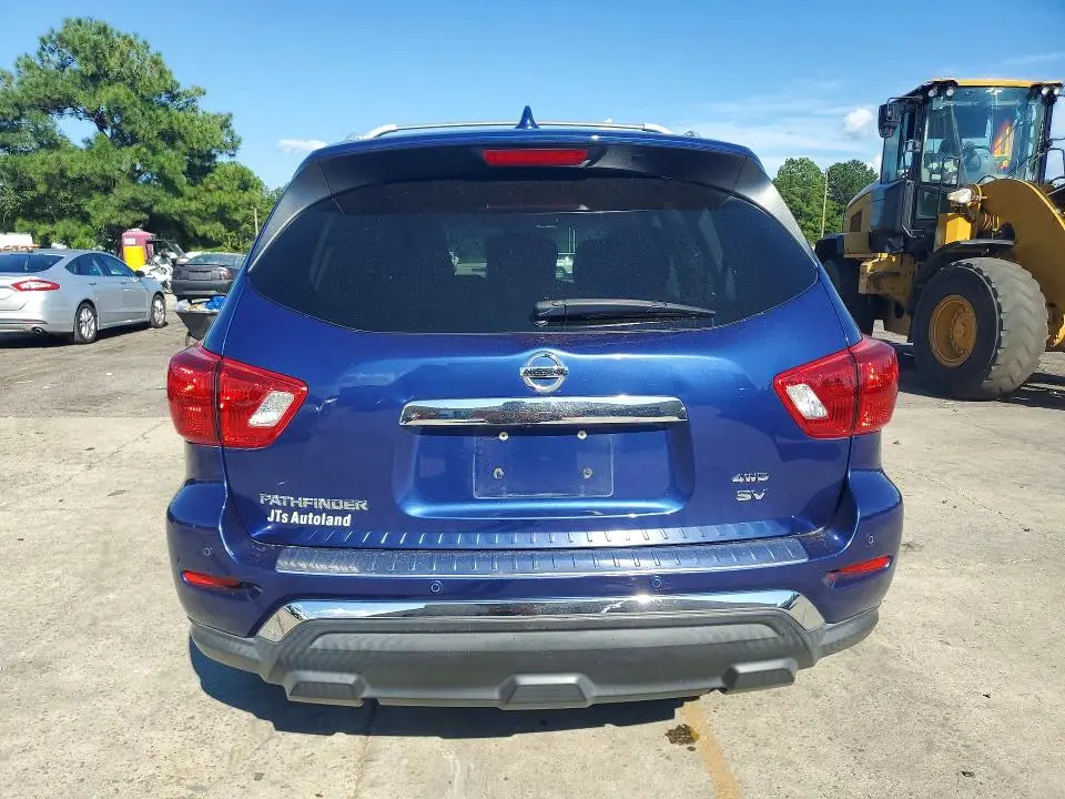 2019 NISSAN PATHFINDER SV  