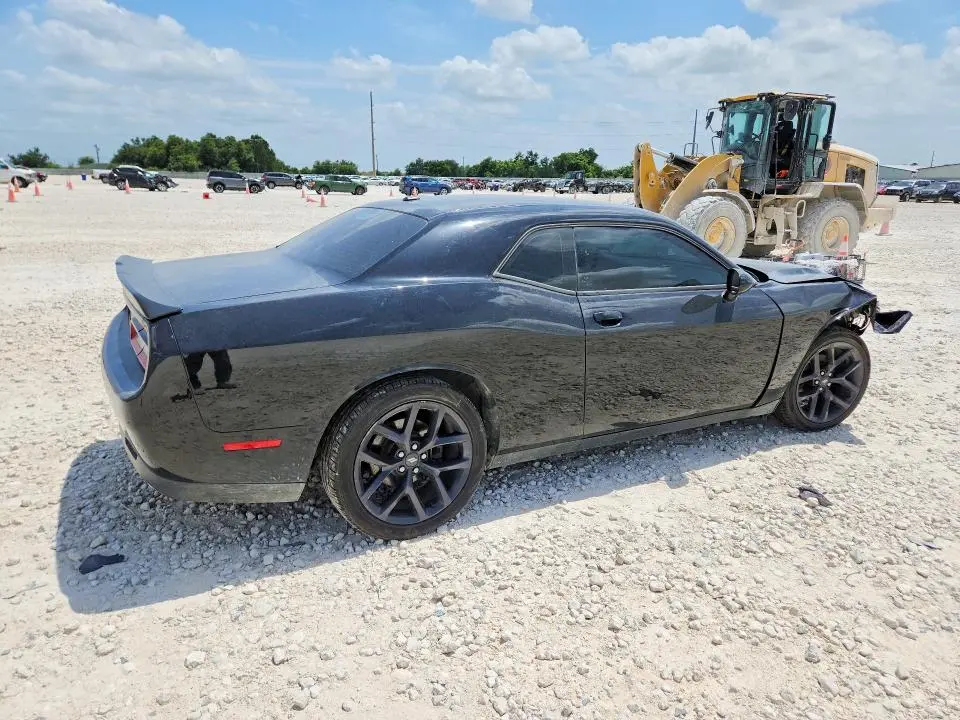 2020 DODGE CHALLENGER SXT  