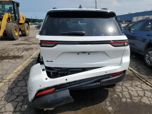 2024 JEEP GRAND CHEROKEE LAREDO  
