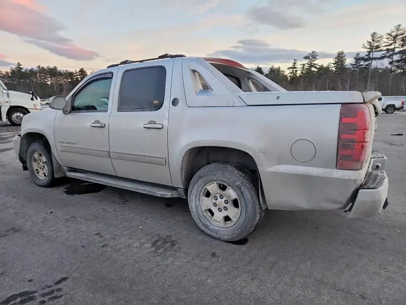 2013 CHEVROLET AVALANCHE LS  