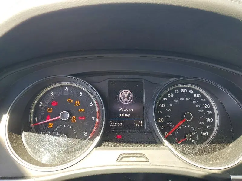 2018 VOLKSWAGEN ATLAS SE  