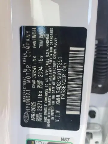 2025 HYUNDAI ELANTRA SEL  