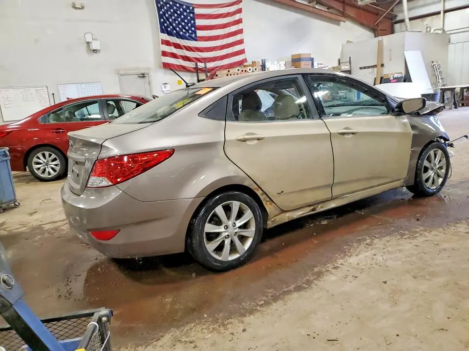 2012 HYUNDAI ACCENT GLS  