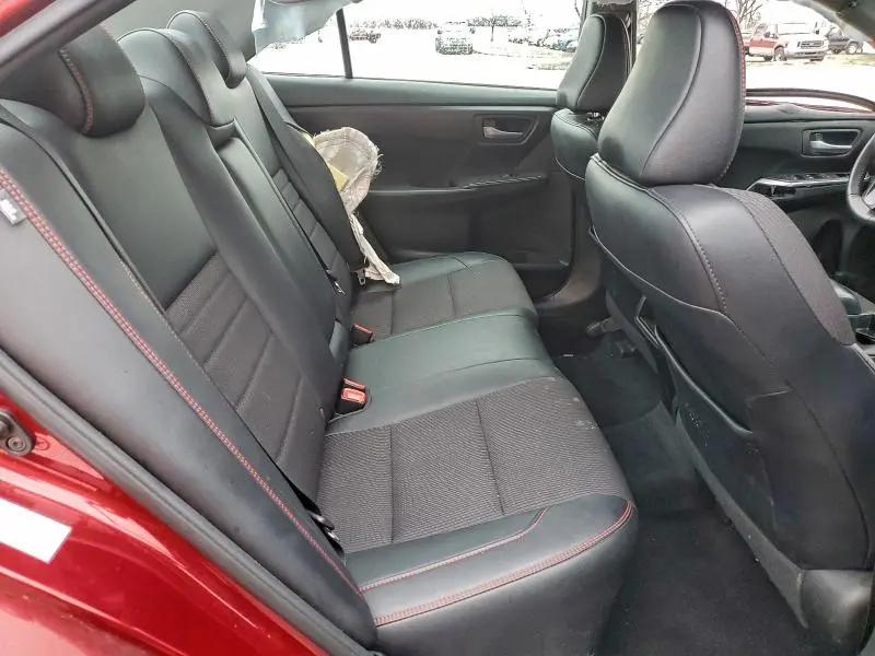 2017 TOYOTA CAMRY LE  