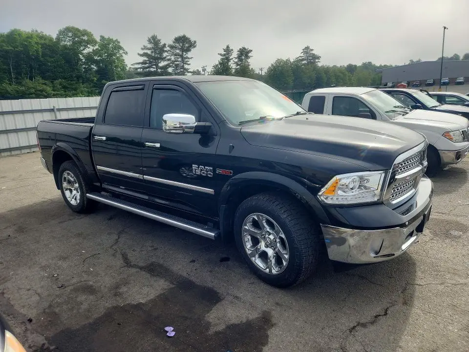2018 RAM 1500 LARAMIE  