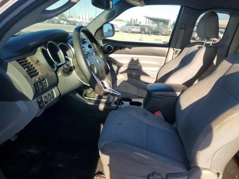 2012 TOYOTA TACOMA V6  