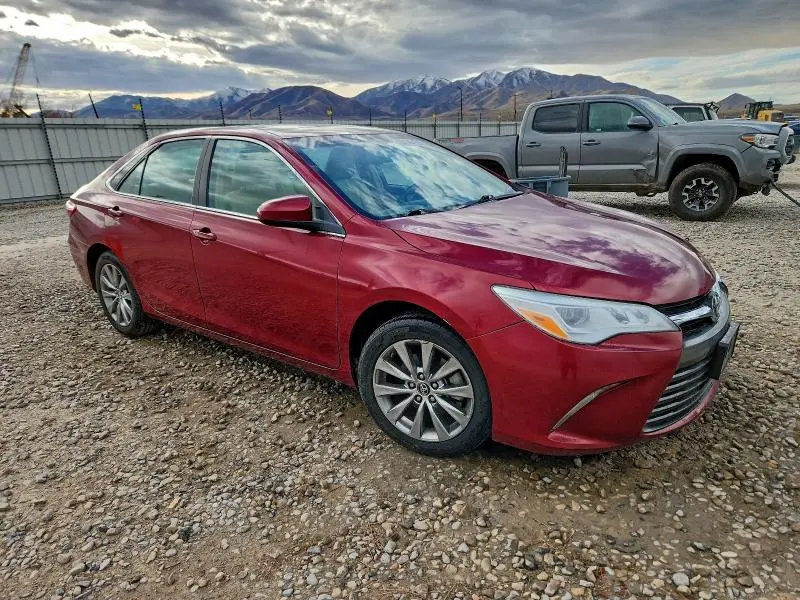 2015 TOYOTA CAMRY XSE  