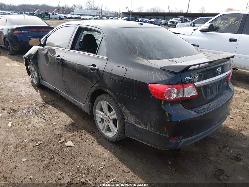 2013 TOYOTA COROLLA S