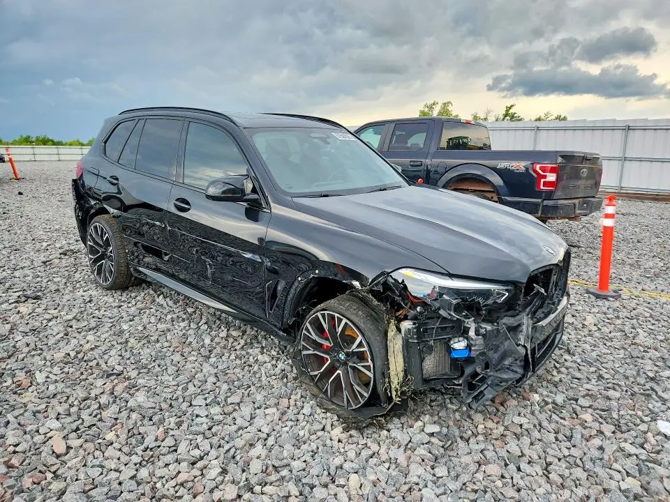 2021 BMW X5 M  