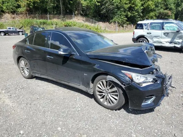 2018 INFINITI Q50 LUXE  