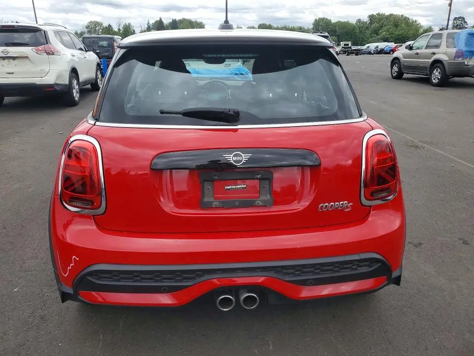 2022 MINI COOPER S  