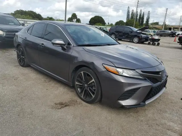 2019 TOYOTA CAMRY XSE  