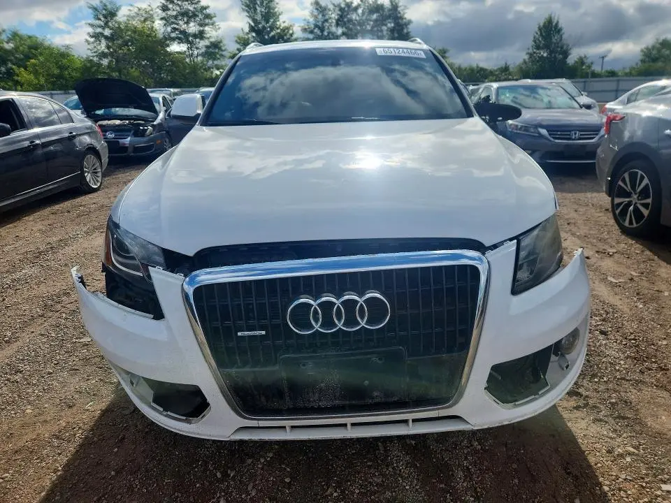 2010 AUDI Q5 PREMIUM PLUS  