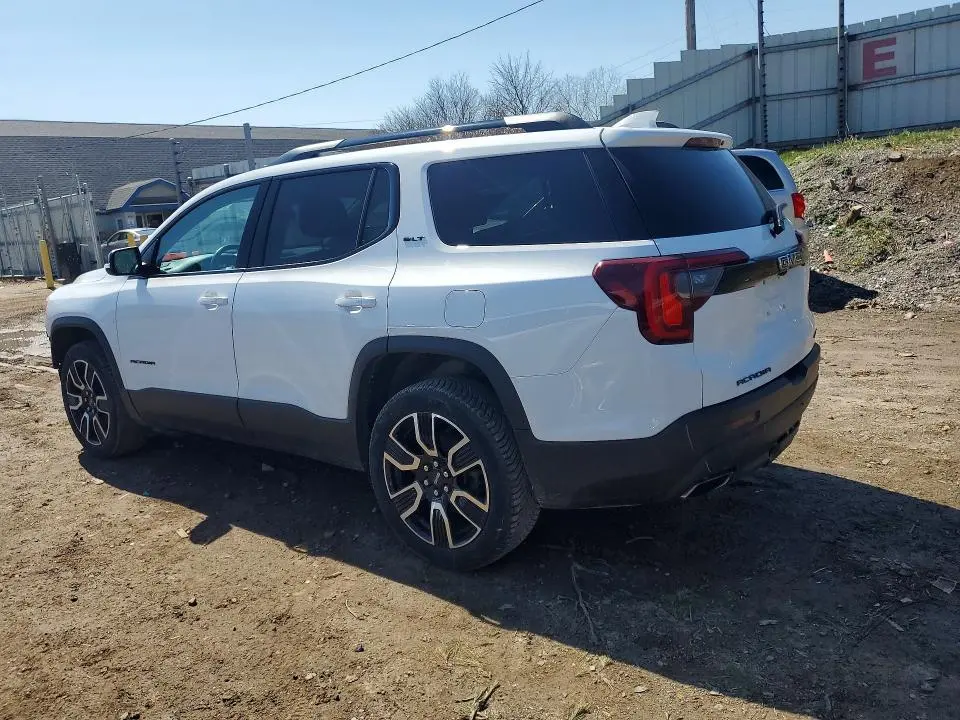 2021 GMC ACADIA SLT  