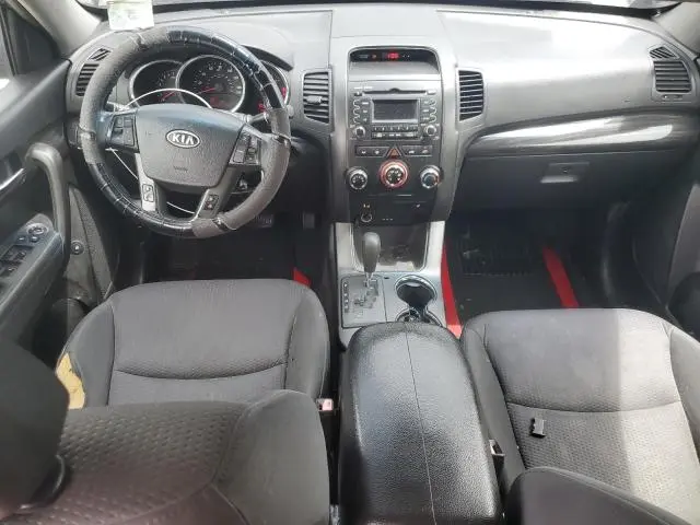 2011 KIA SORENTO BASE  