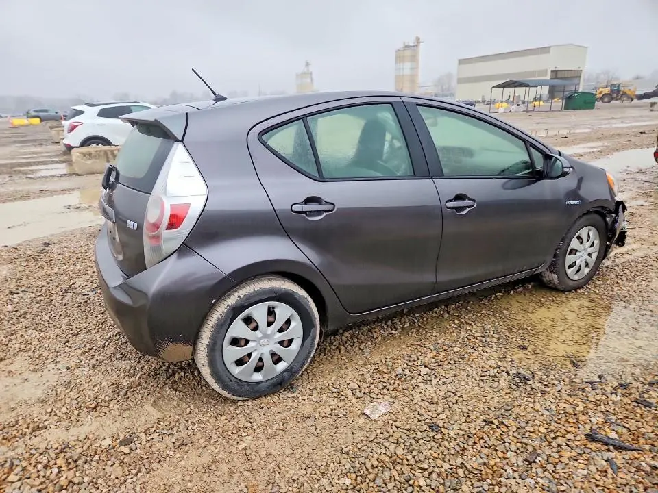 2014 TOYOTA PRIUS C ONE  