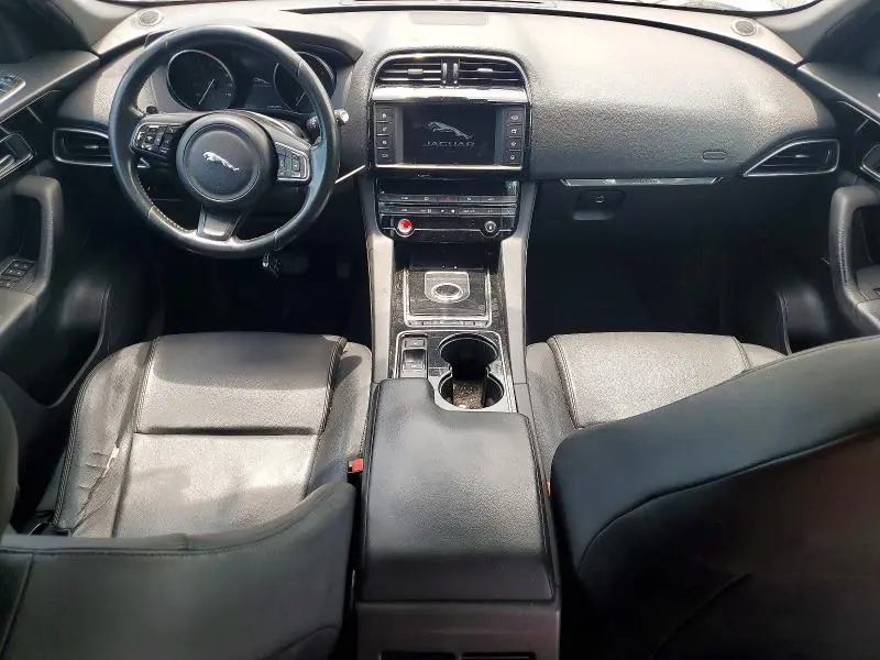 2017 JAGUAR F-PACE PREMIUM  