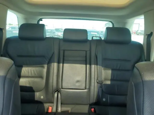 2016 VOLKSWAGEN TOUAREG SPORT  