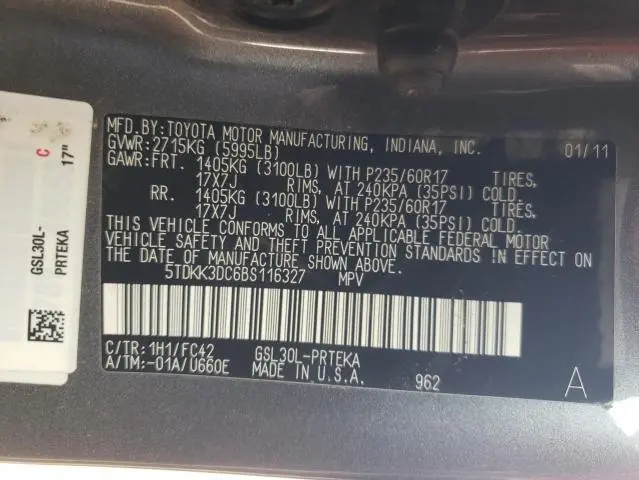 2011 TOYOTA SIENNA LE  