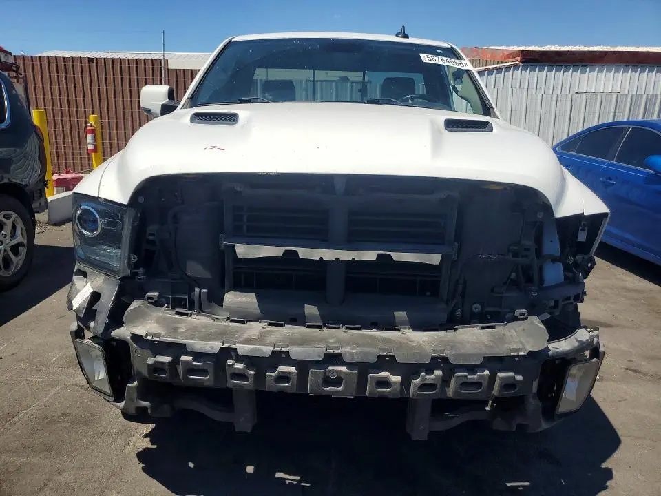 2018 RAM 1500 SPORT  