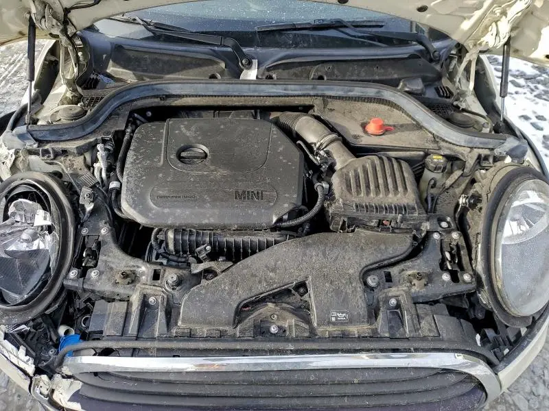 2021 MINI COOPER   
