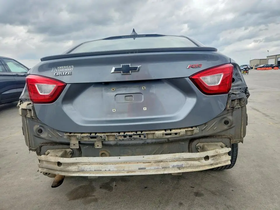 2019 CHEVROLET CRUZE LT  